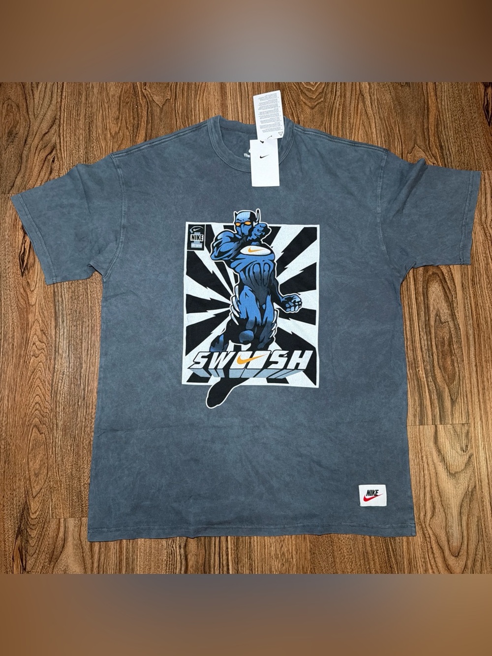 Nike Men's Max90 Fitness T-Shirt 1st Edition Hero Short Sleeves Sz M HJ3672-060